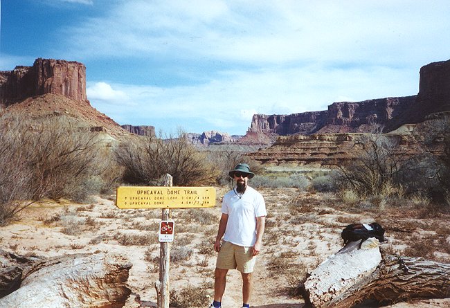 145-day1_upheavalDomeStart.jpg (650x445; 97200 bytes)